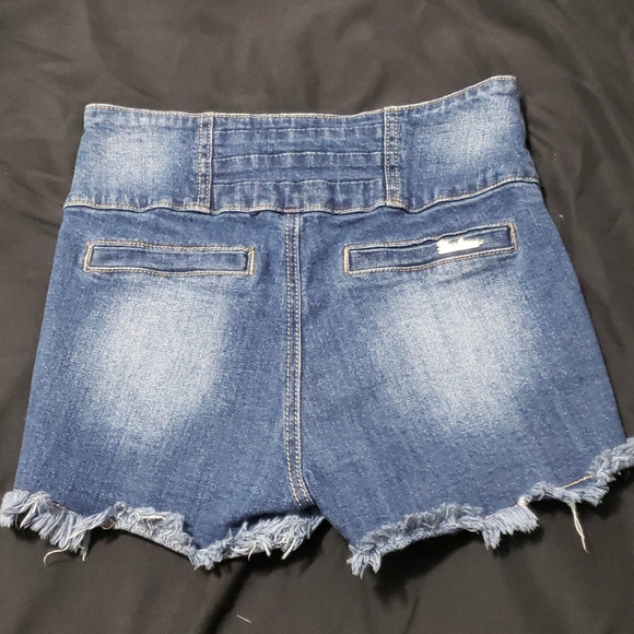Women's dark blue high waisted denim shorts - Picture 2 of 5